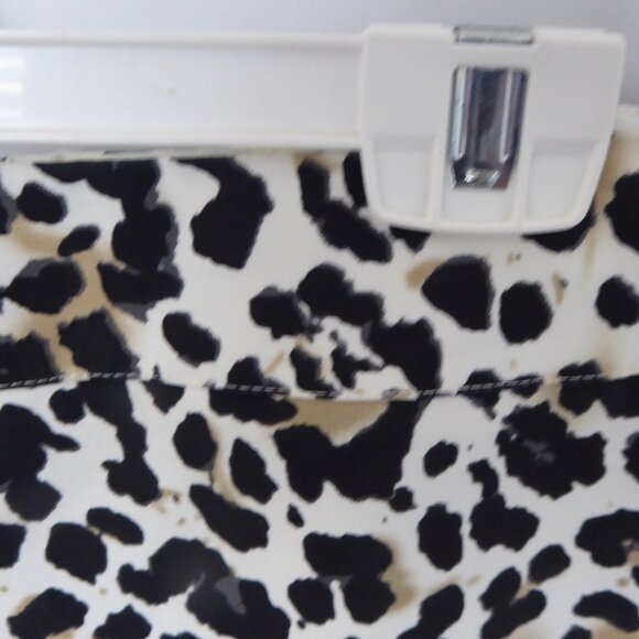 JESSICA Animal Print Skirt - Picture 2 of 8